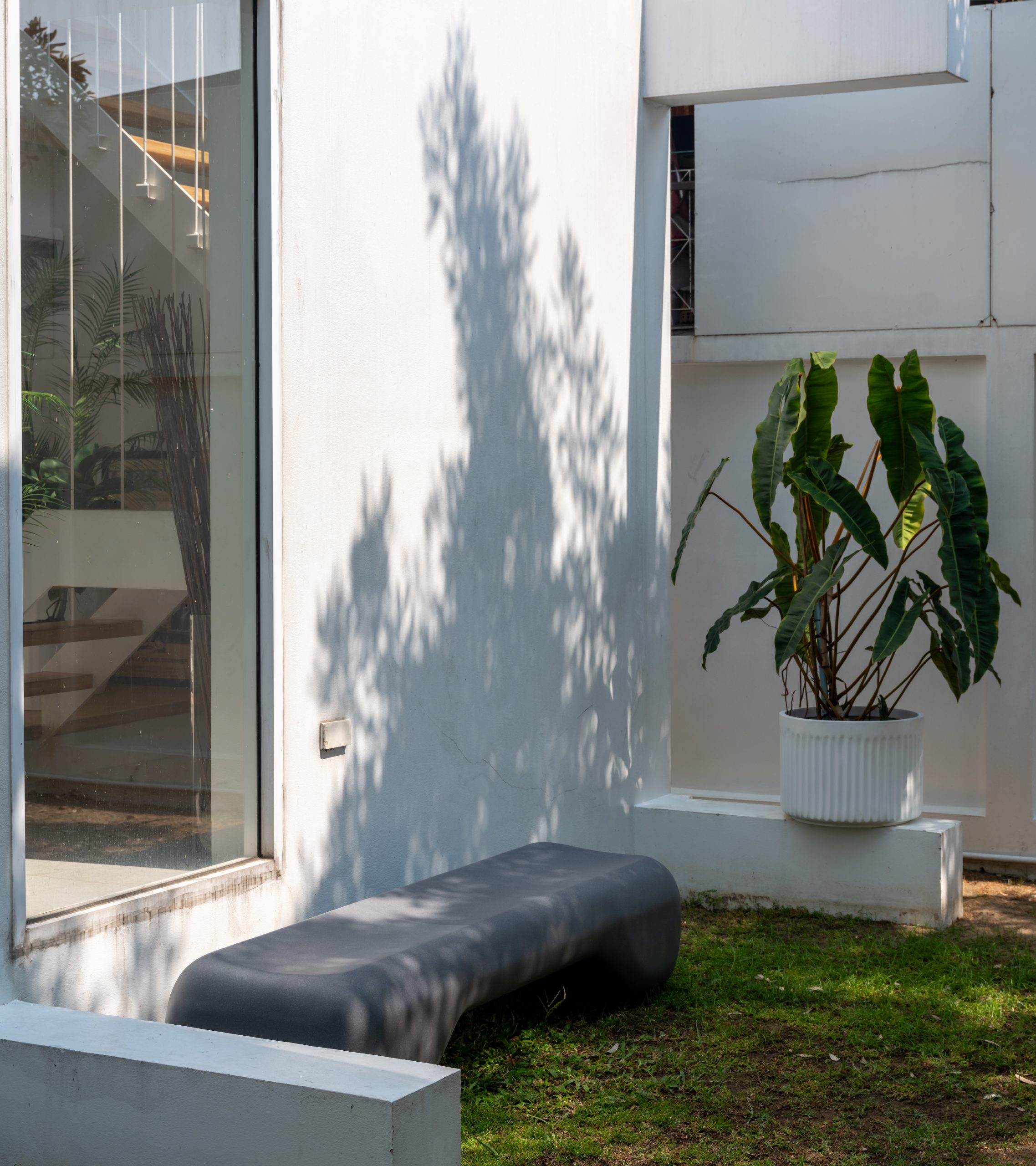 ม้านั่งทำจากไฟเบอร์กลาสแฮนด์เมดเกรดพรีเมี่ยม ทนทานทุกสภาพอากาศ I-POT Fiberglass สำหรับงานตกแต่งห้างสรรพสินค้า ตกแต่ง community mall ตกแต่งสวน